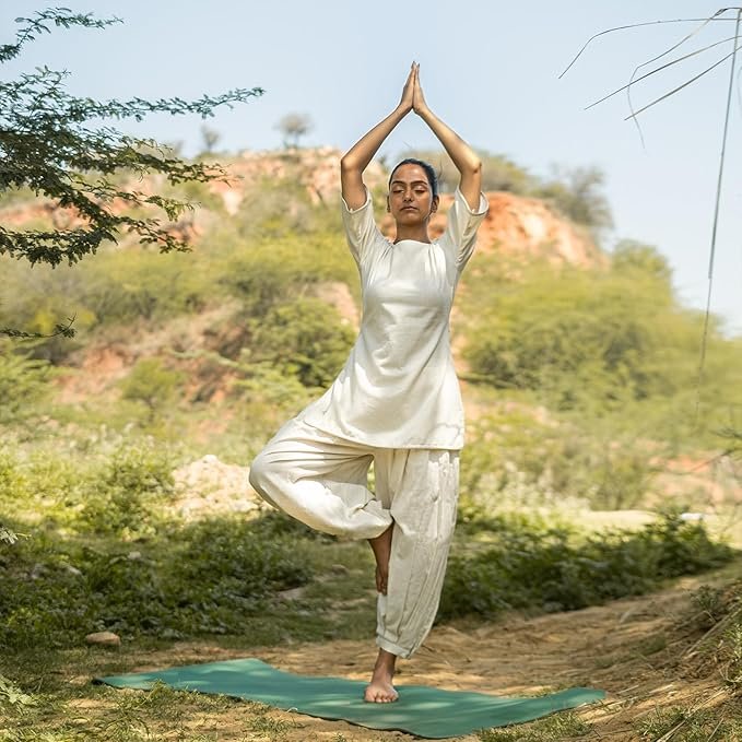 chakra-yoga-apparals